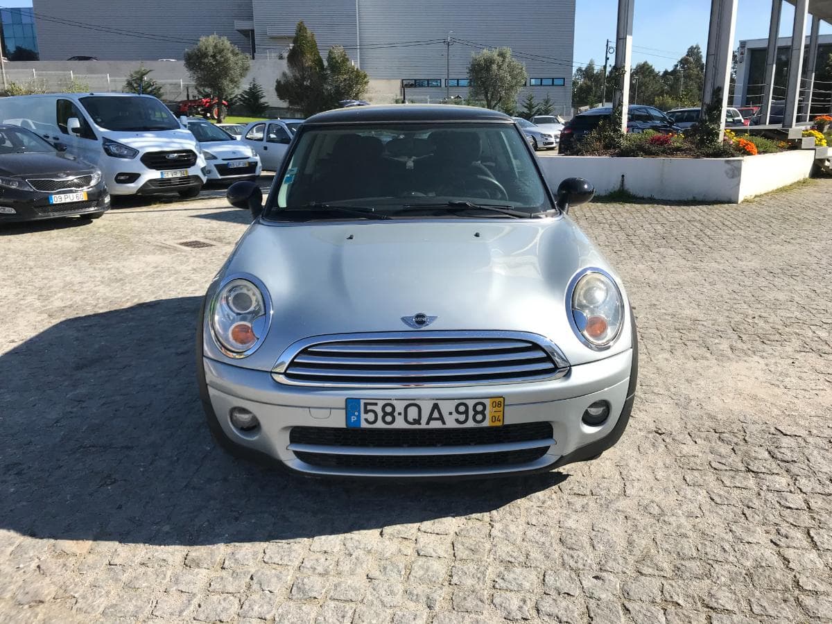 Mini Cooper D · Ano 2008 — imagen 2