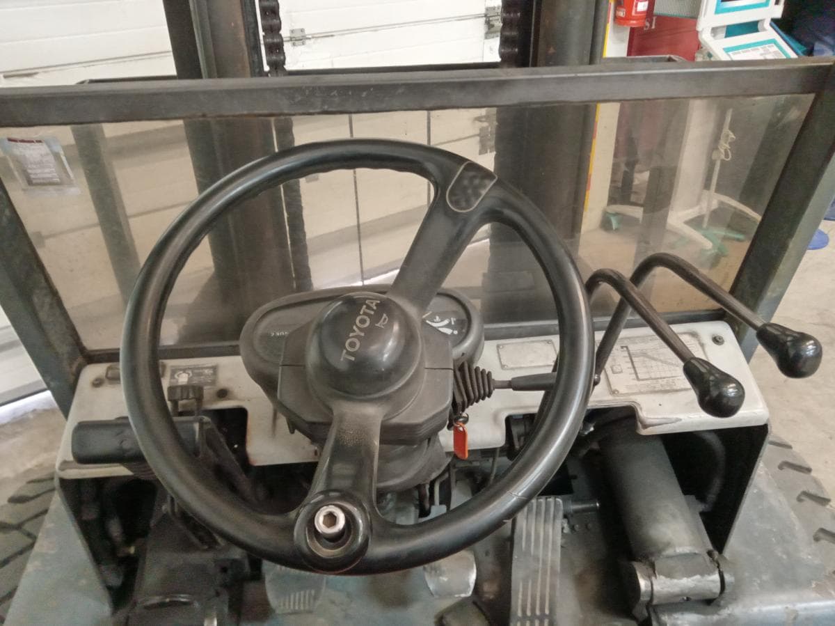 Empilhador Toyota 5F D35 · Ano 1994 — imagem 9
