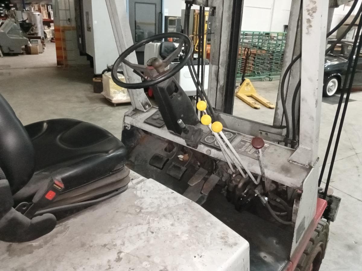 Empilhador Fiat DI 40 — imagem 13