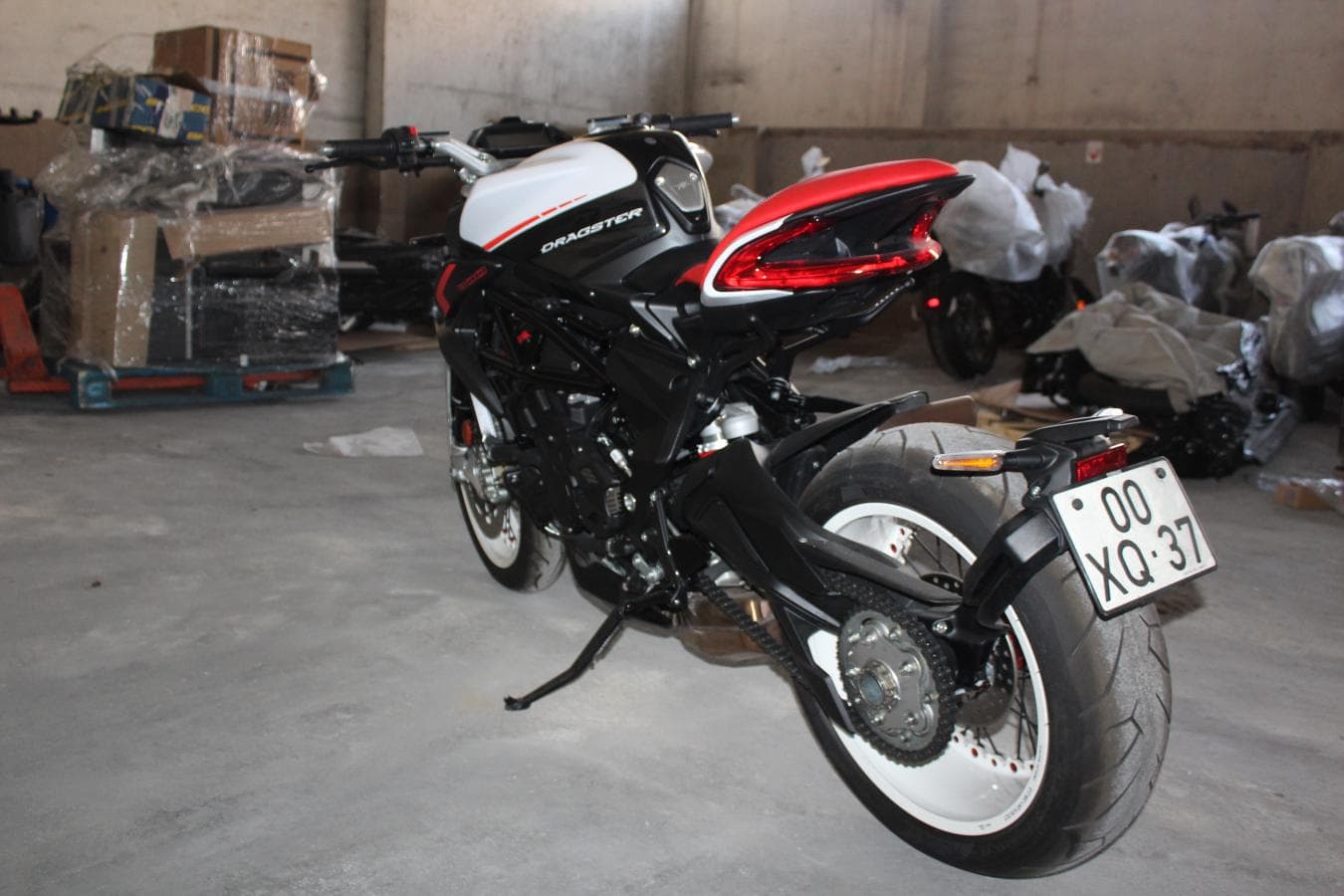 MV Augusta Dragster 800 RR — imagen 2