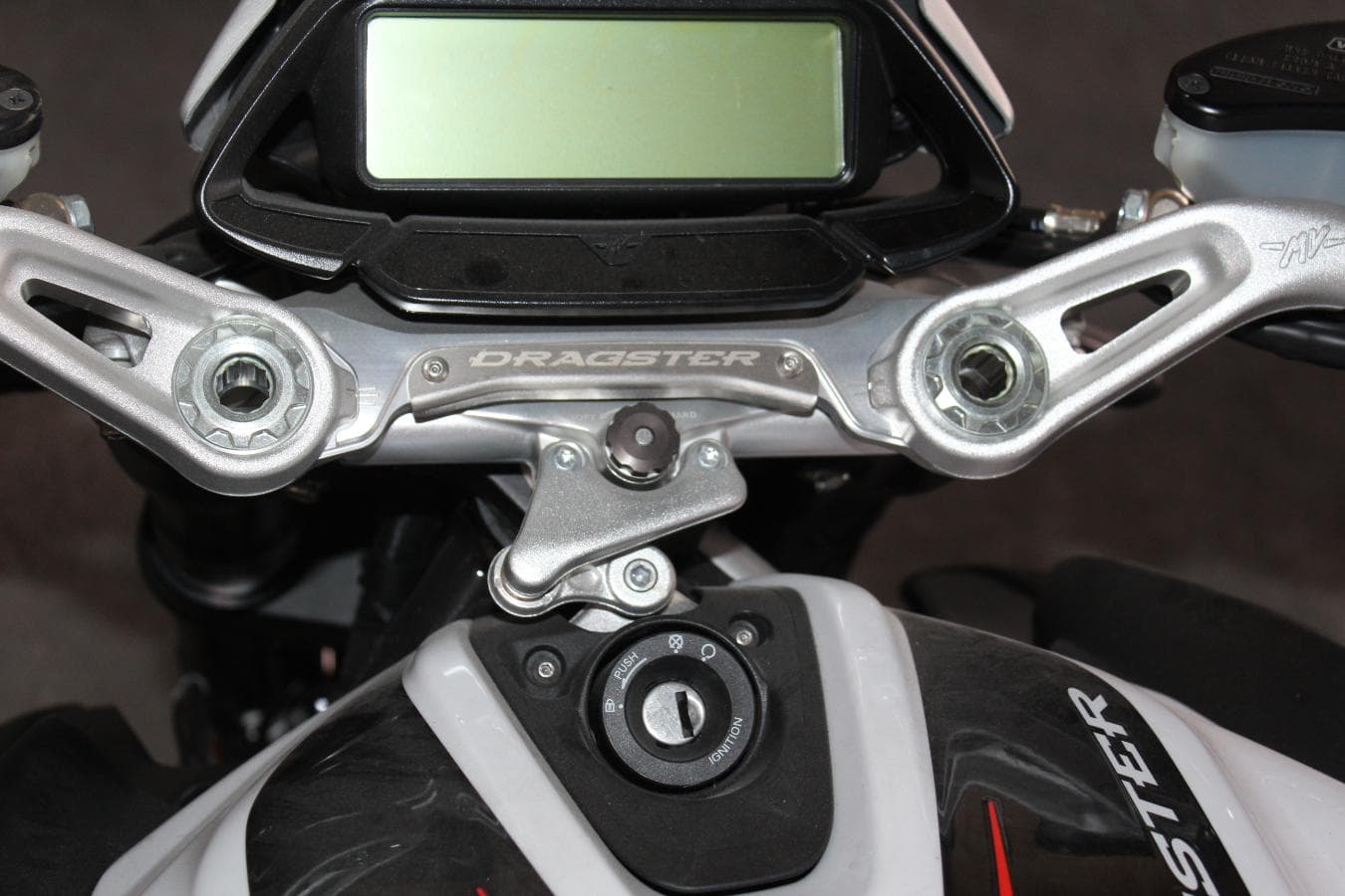 MV Augusta Dragster 800 RR — imagen 8