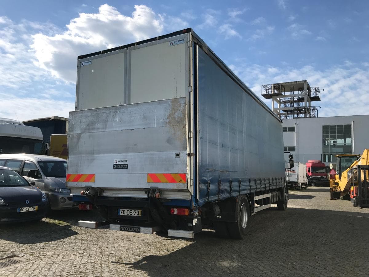Volvo FL 280 · 18 Toneladas · Ano 2007 — image 4