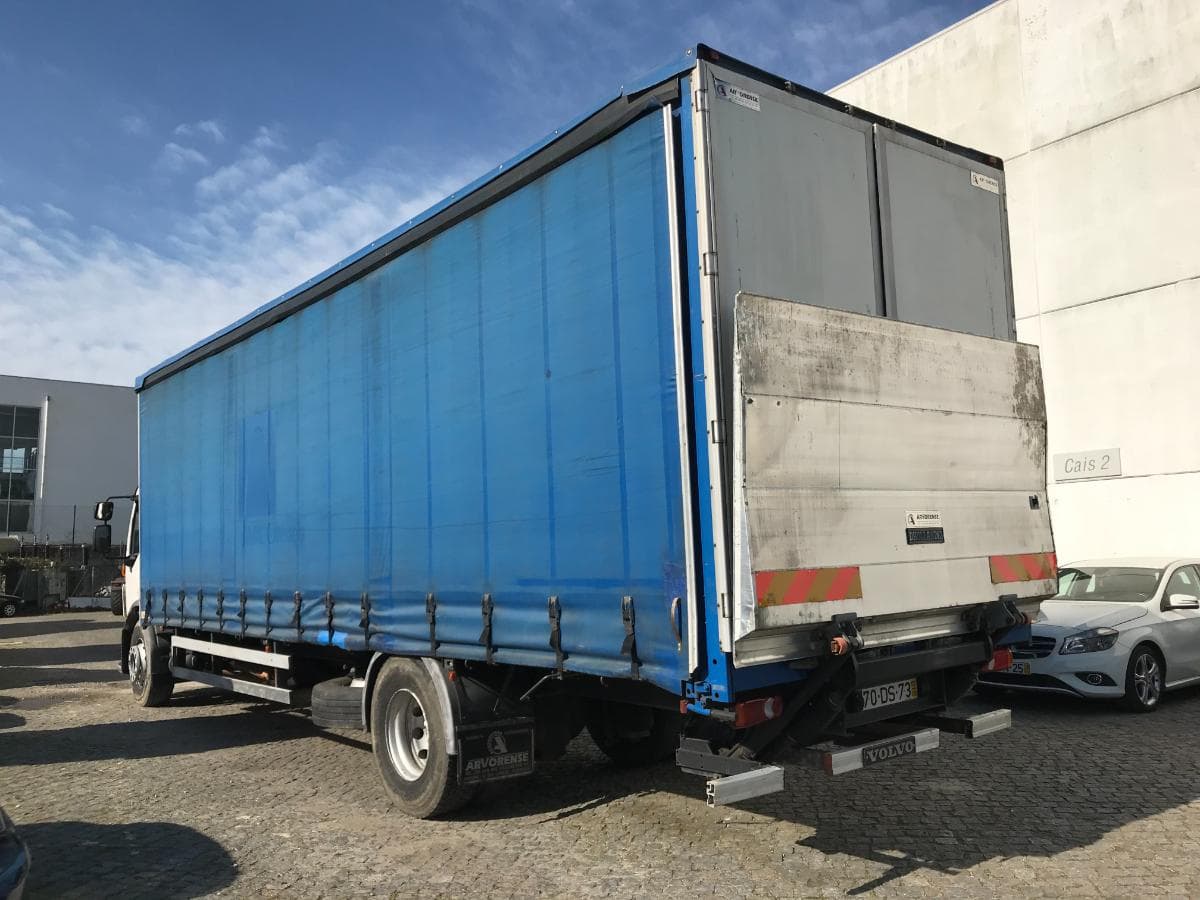 Volvo FL 280 · 18 Toneladas · Ano 2007 — image 6