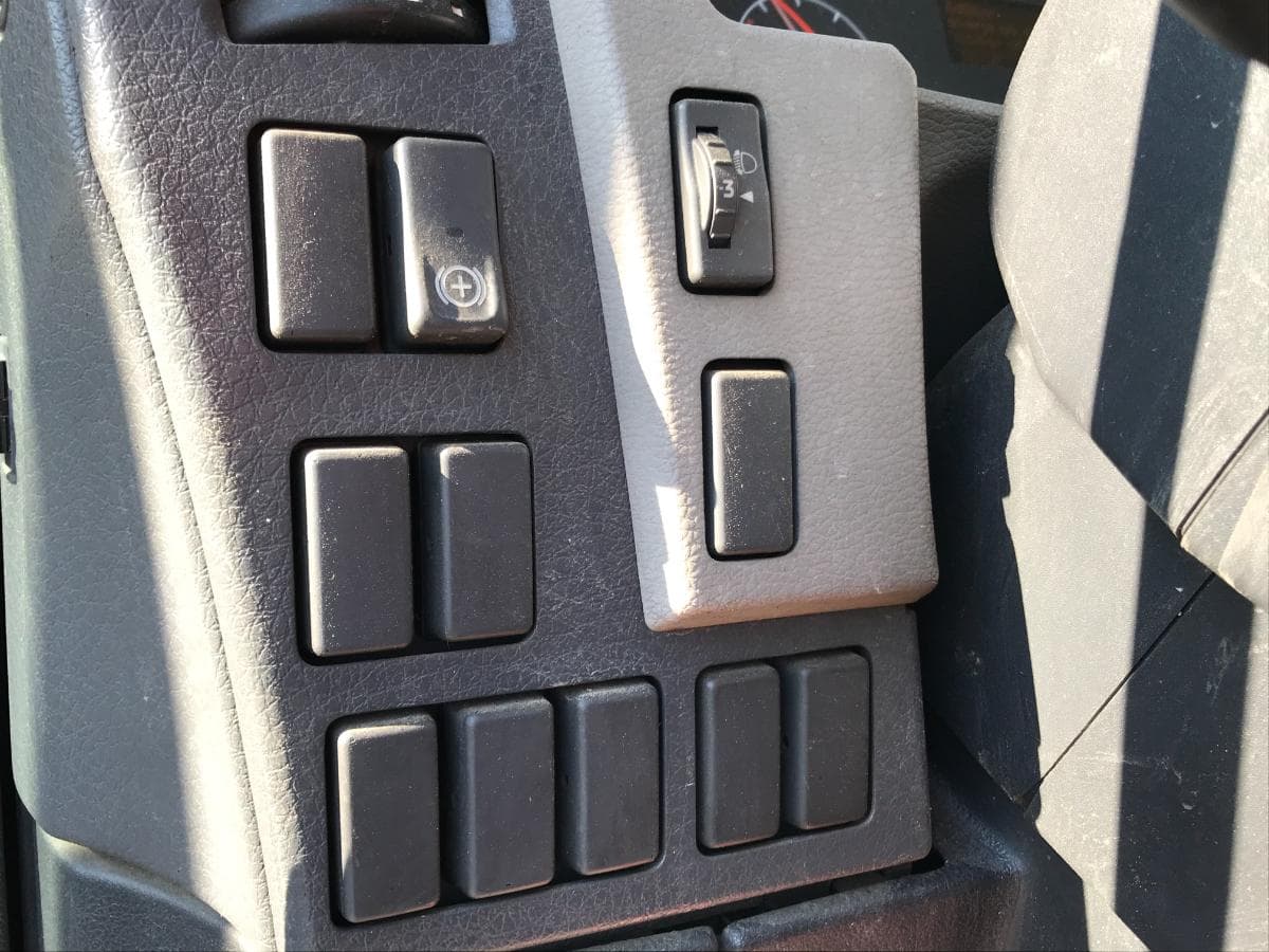 Volvo FL 280 · 18 Toneladas · Ano 2007 — image 22