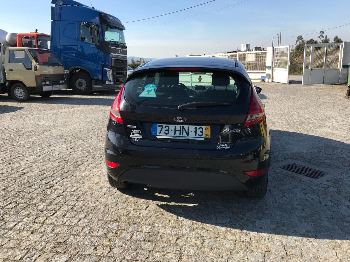 Ford Fiesta 1.4 TDCI · Ano 2009 — imagen 5