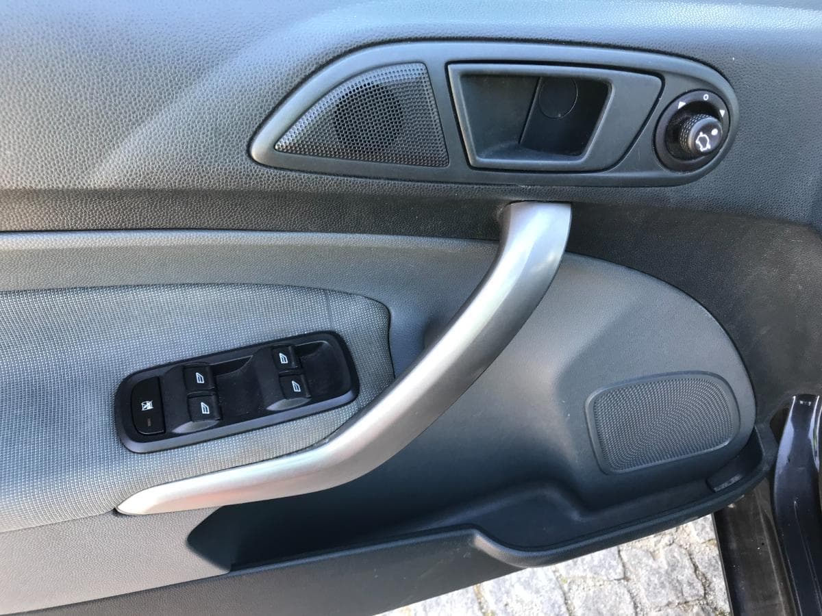 Ford Fiesta 1.4 TDCI · Ano 2009 — imagen 20