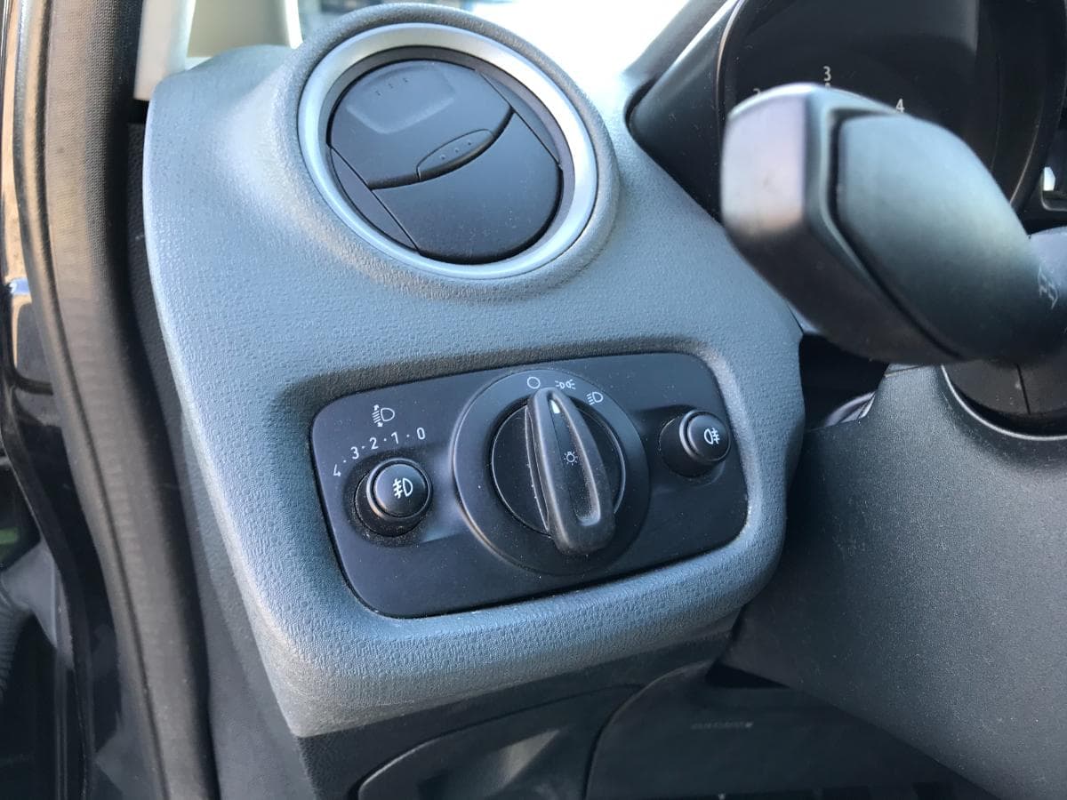 Ford Fiesta 1.4 TDCI · Ano 2009 — imagen 27
