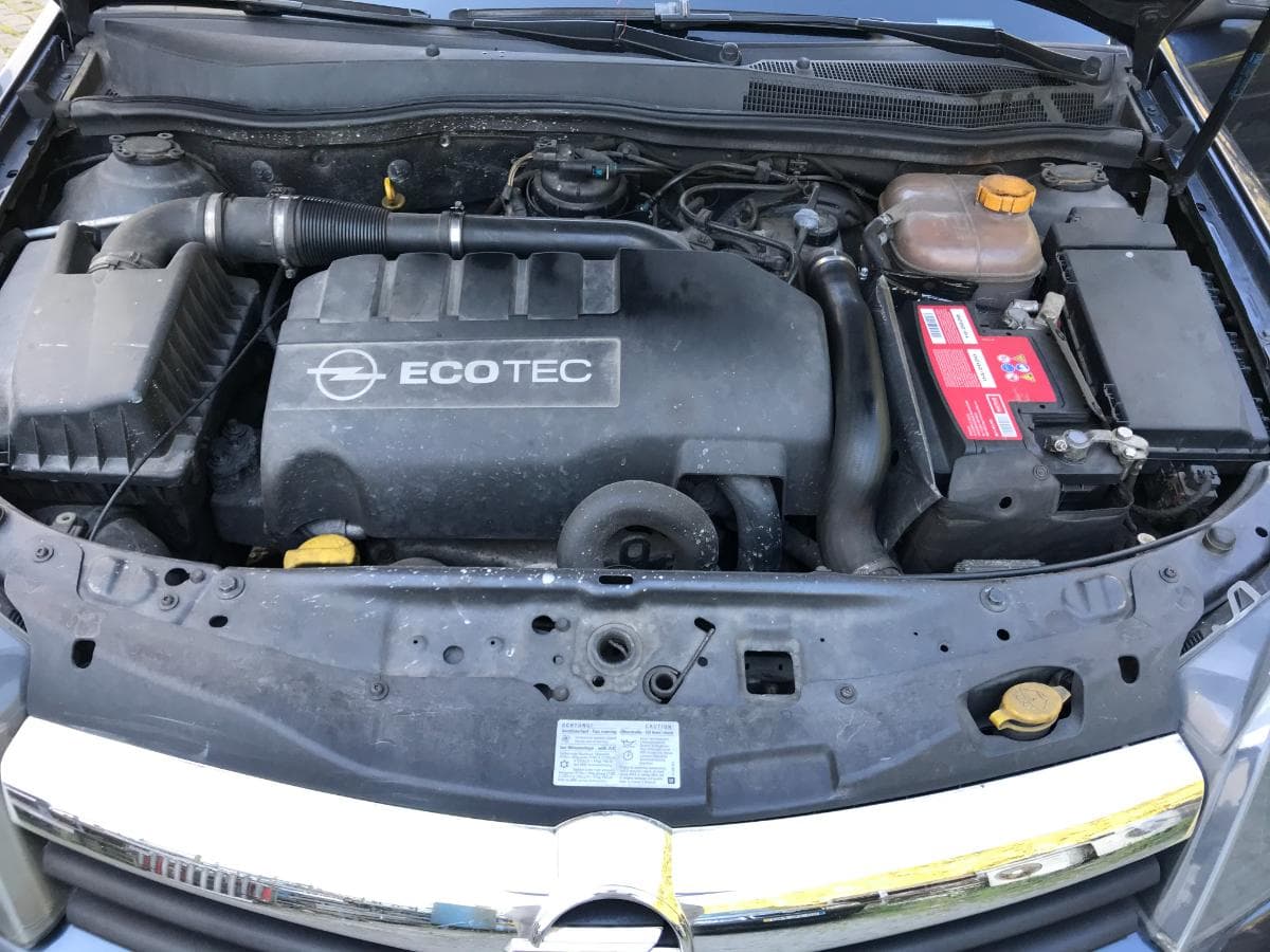 Opel Astra 1.3 CDTI · Ano 2006 — imagem 9