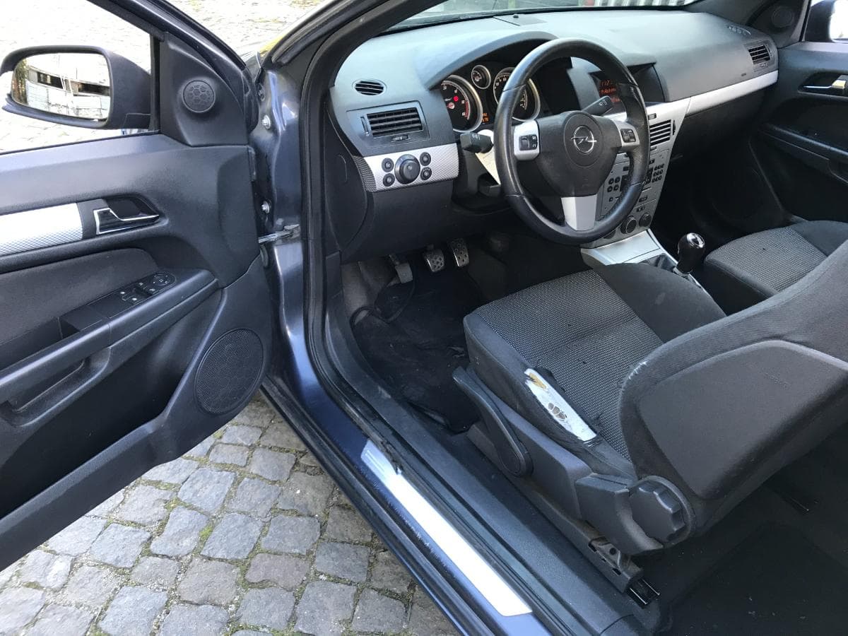 Opel Astra 1.3 CDTI · Ano 2006 — imagem 21
