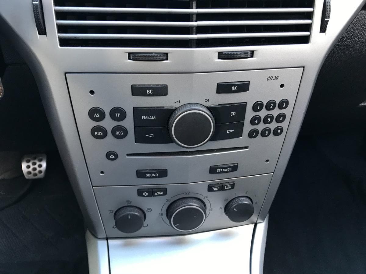 Opel Astra 1.3 CDTI · Ano 2006 — imagem 26