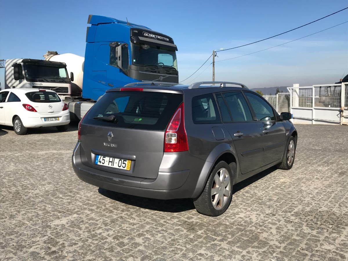 Renault Mégane 1.5 DCI · Ano 2009 — imagem 4
