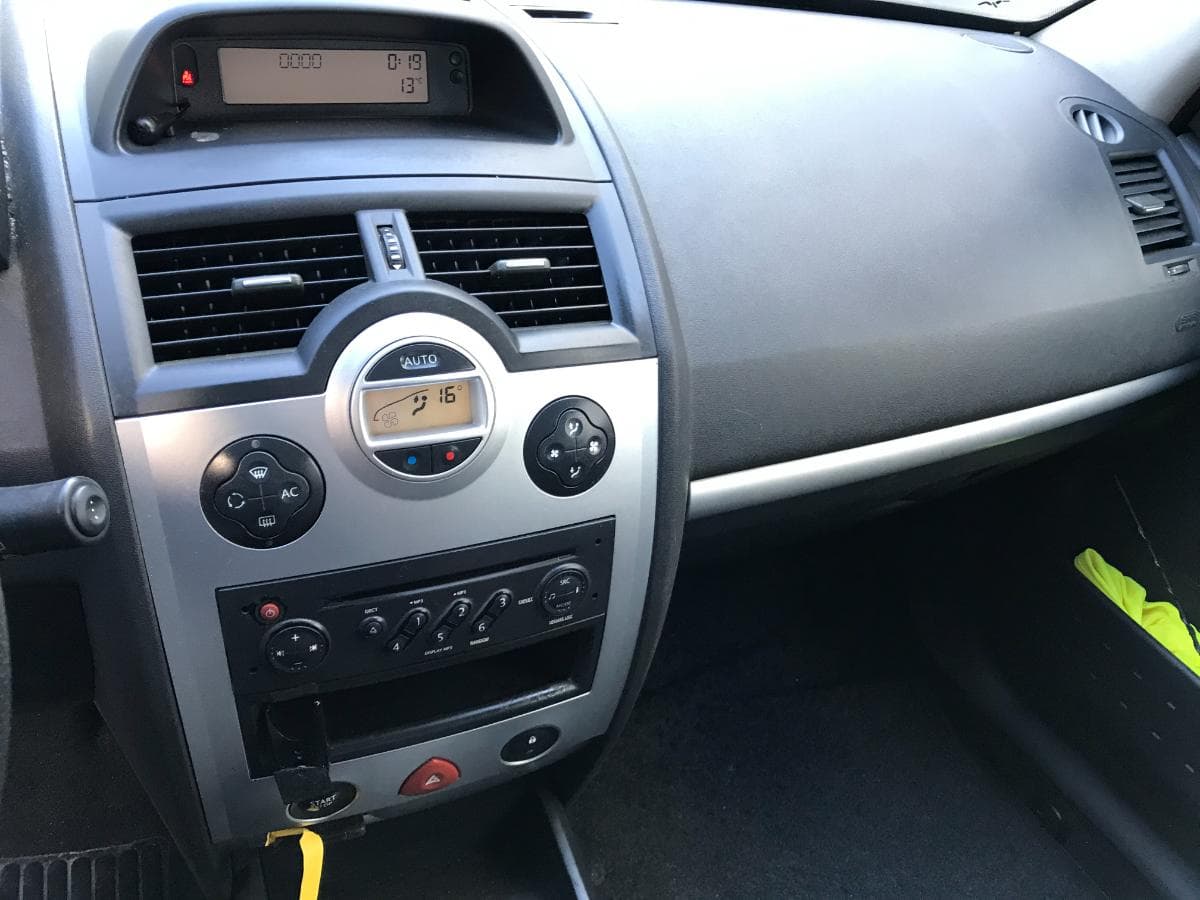 Renault Mégane 1.5 DCI · Ano 2009 — imagem 20