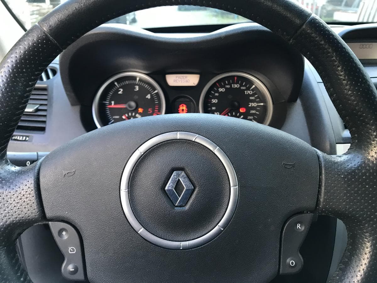 Renault Mégane 1.5 DCI · Ano 2009 — imagem 22