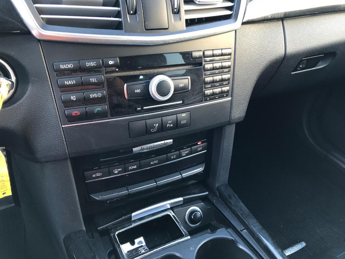 Mercedes-Benz E250 CDI AMG · Ano 2011 — imagen 23