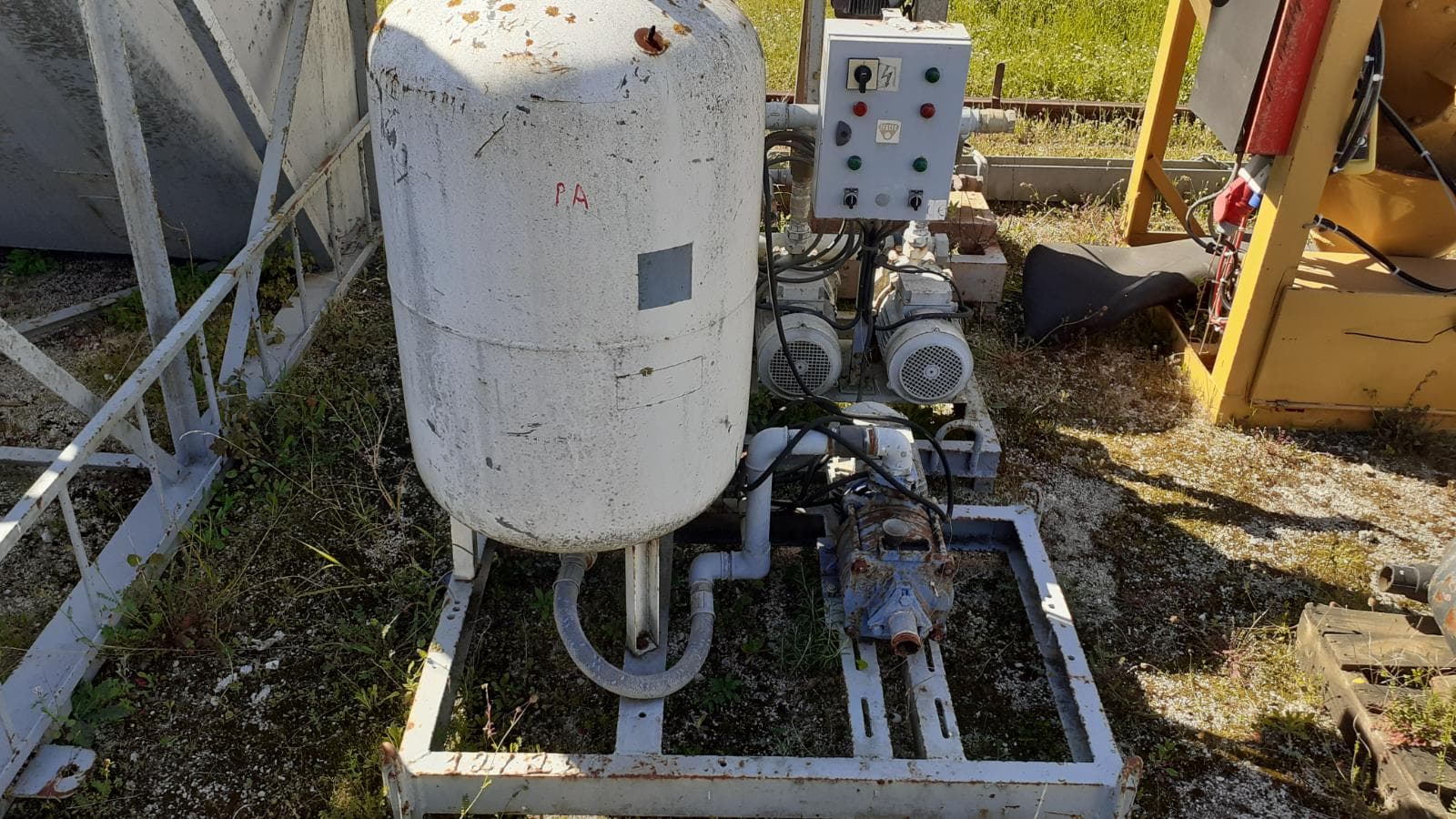 Grupo hidropressor