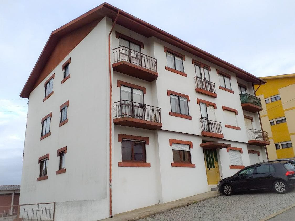 Apartamento T3 + Garagem · Vila Nova de Gaia — image 19
