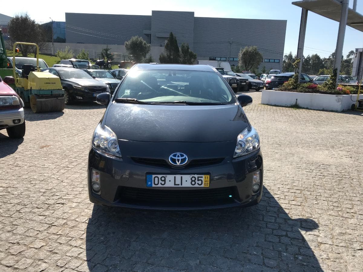Toyota Prius 1.8 · Ano 2011 — imagen 2