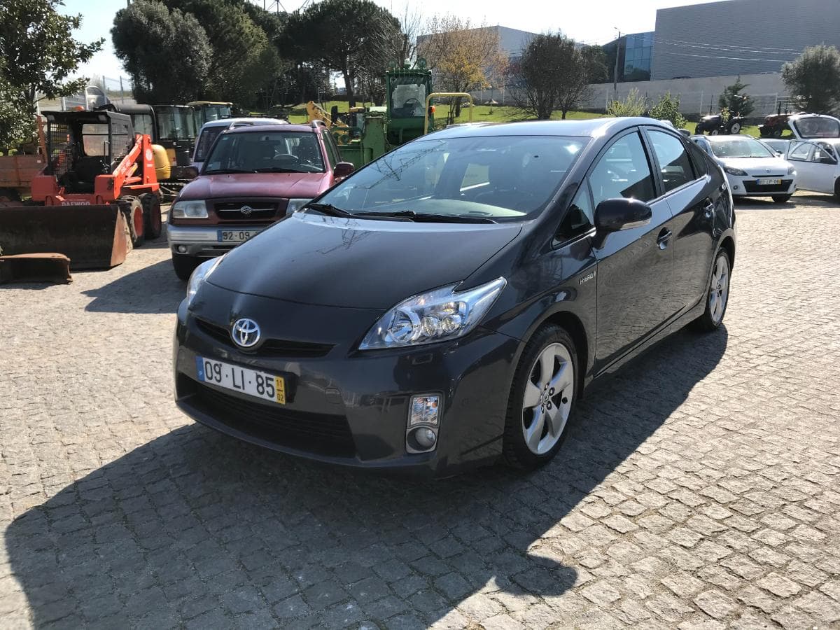 Toyota Prius 1.8 · Ano 2011 — imagen 3