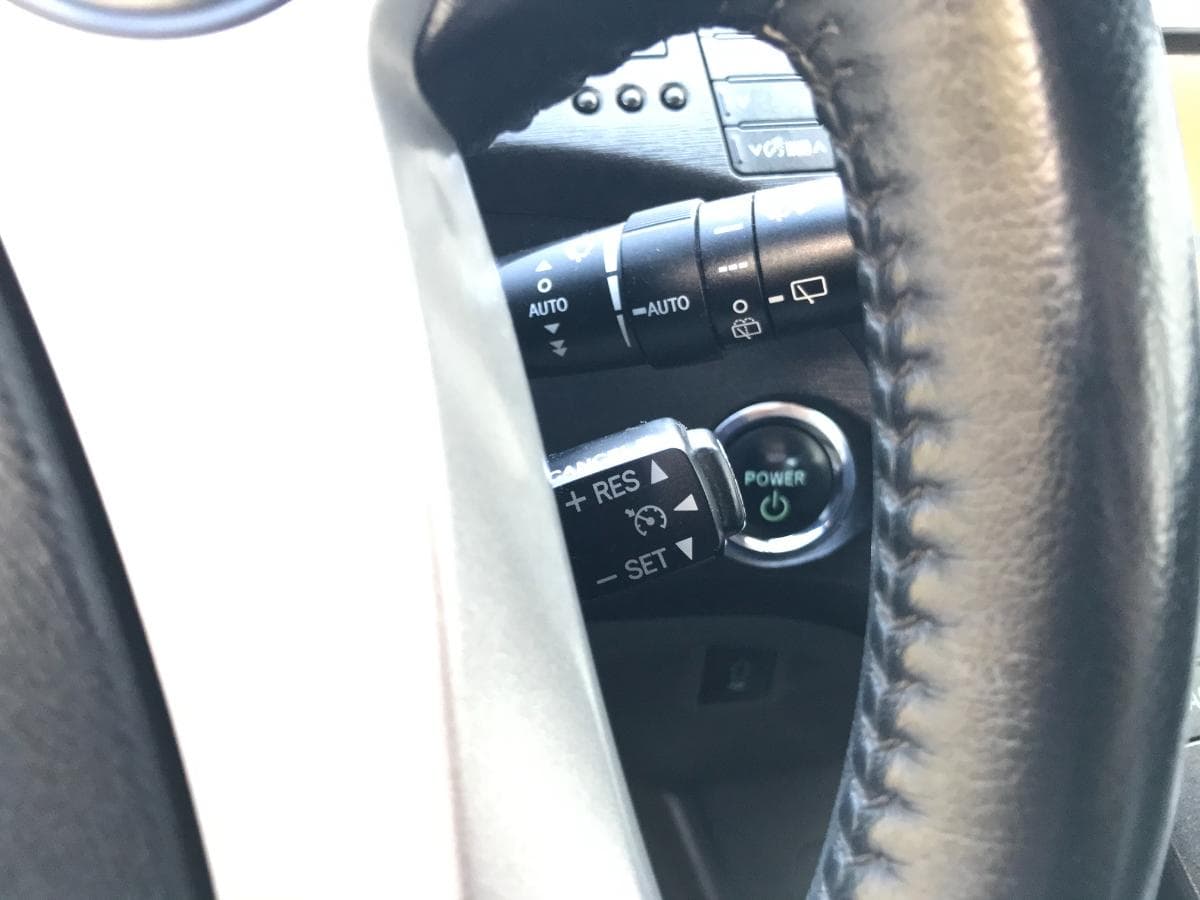 Toyota Prius 1.8 · Ano 2011 — imagen 19