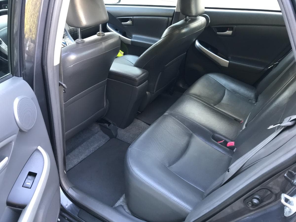 Toyota Prius 1.8 · Ano 2011 — imagen 12