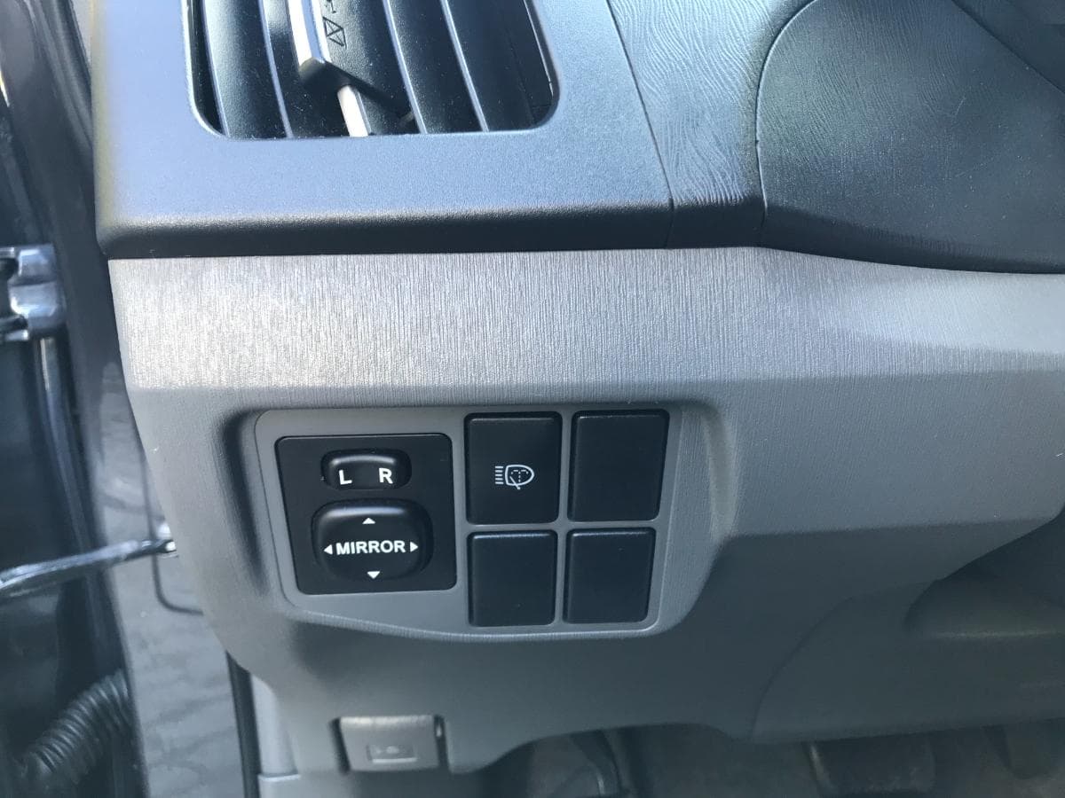 Toyota Prius 1.8 · Ano 2011 — imagen 21
