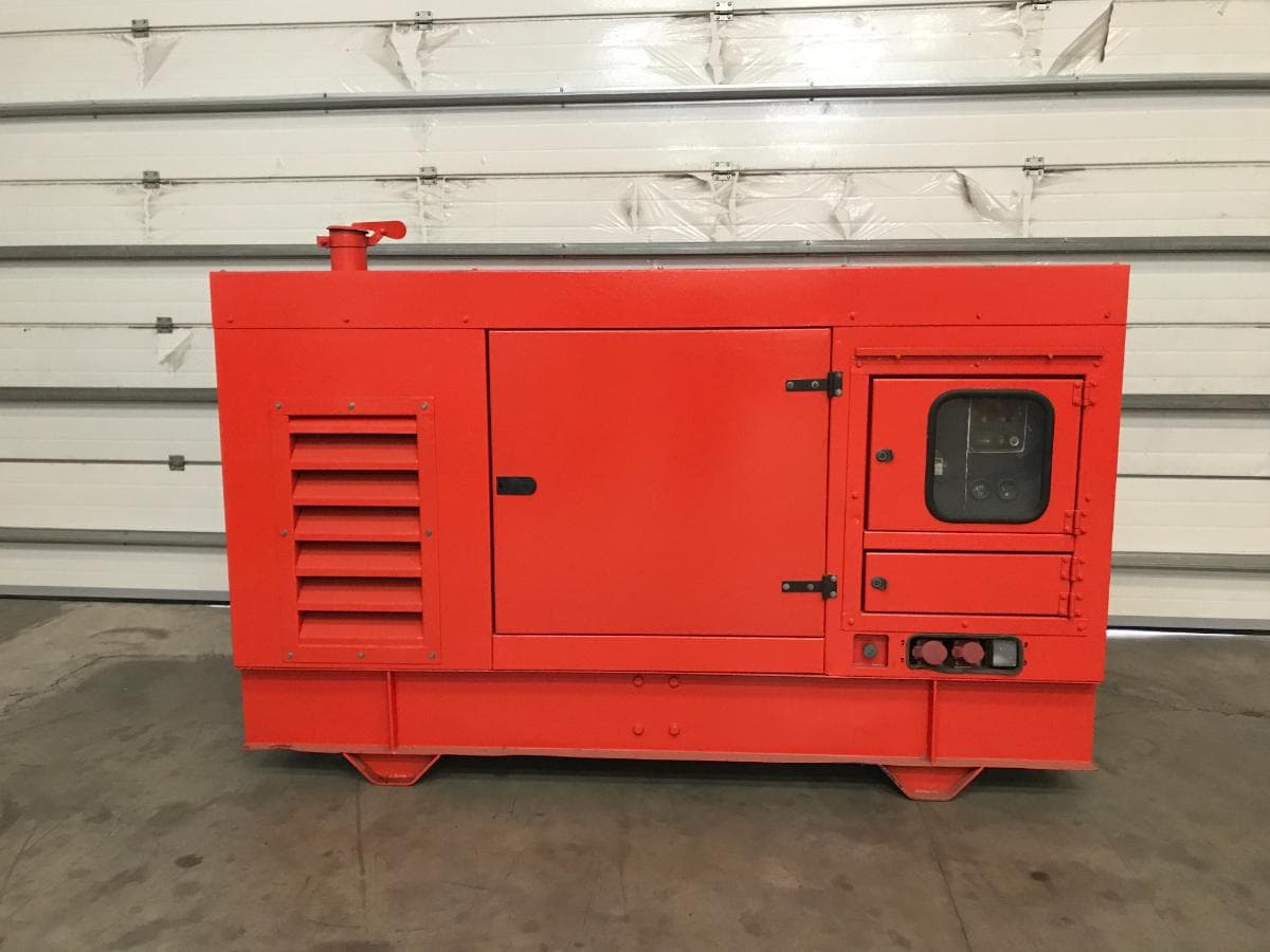 Gerador PAD 32 EI · 32KVA — imagem 1