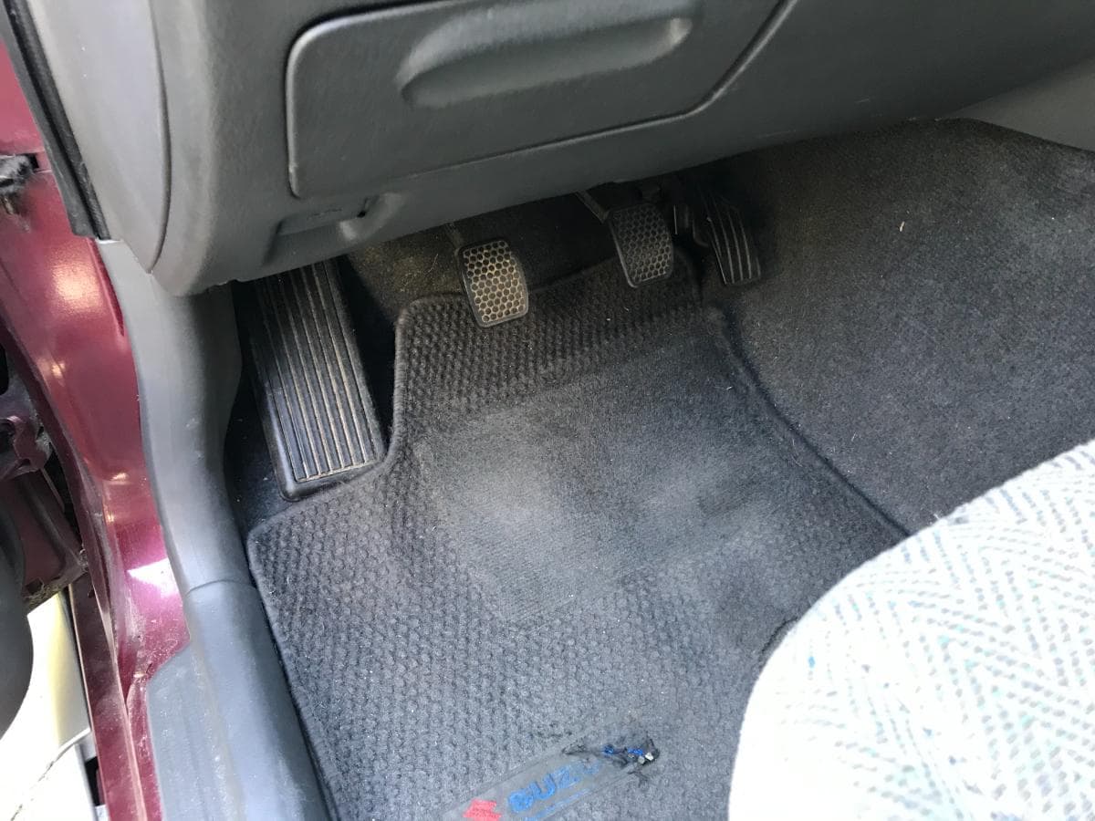 Suzuki Grand Vitara 2.0 · Ano 1998 — imagen 17
