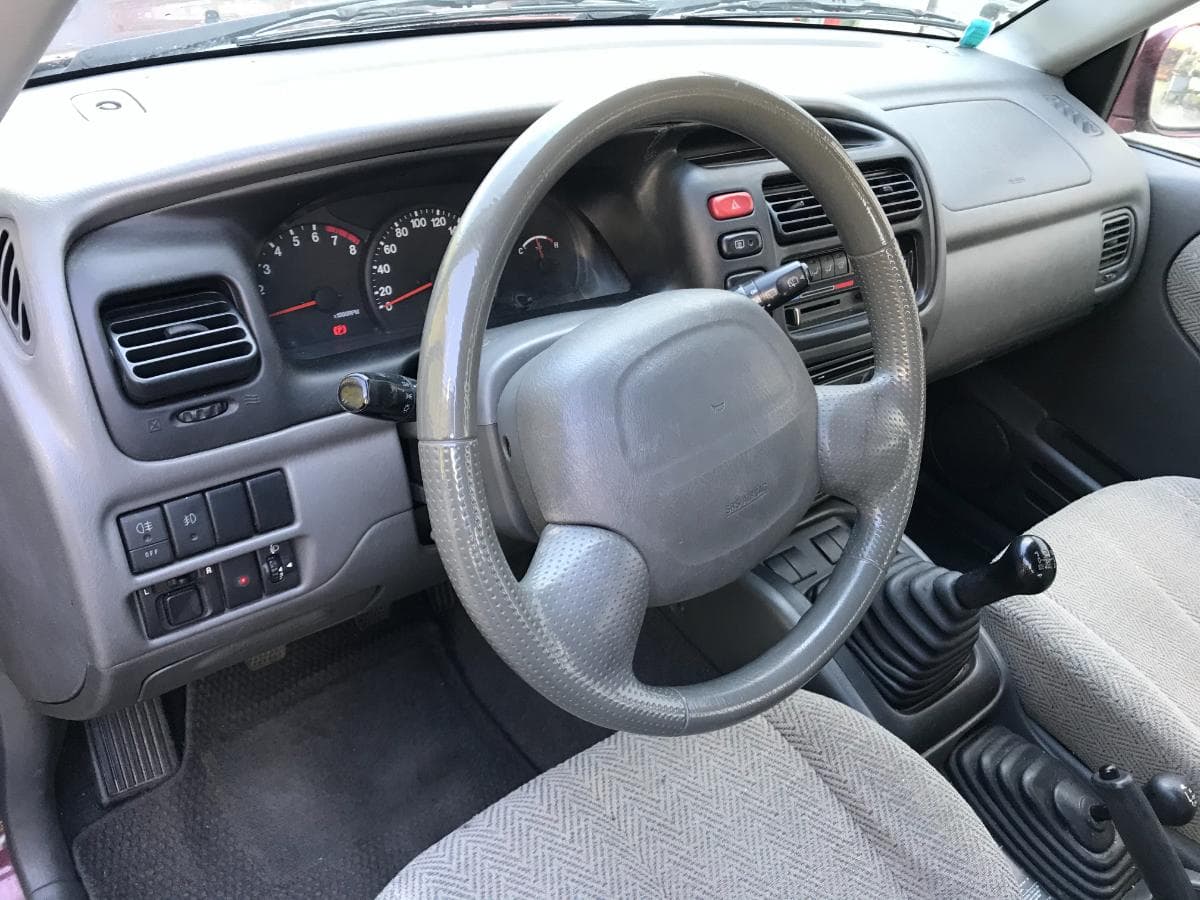Suzuki Grand Vitara 2.0 · Ano 1998 — imagen 11