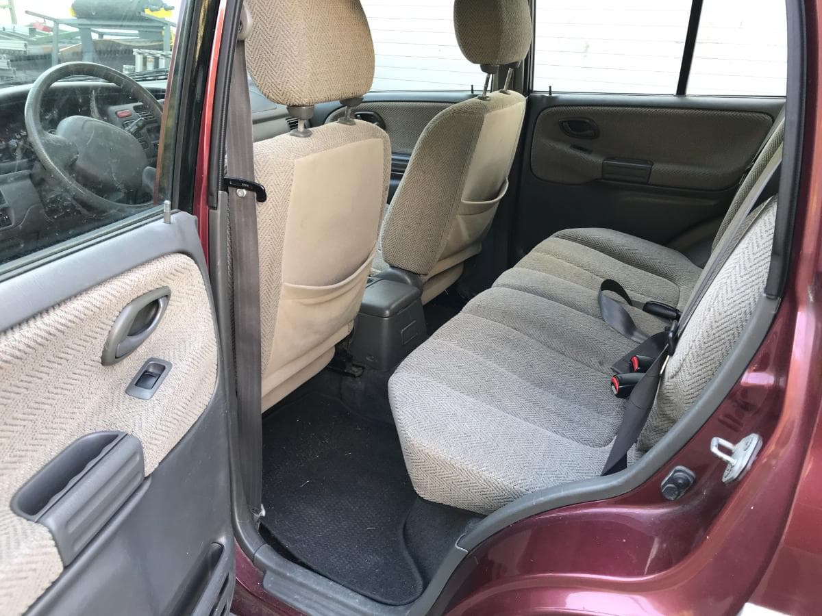 Suzuki Grand Vitara 2.0 · Ano 1998 — imagen 10