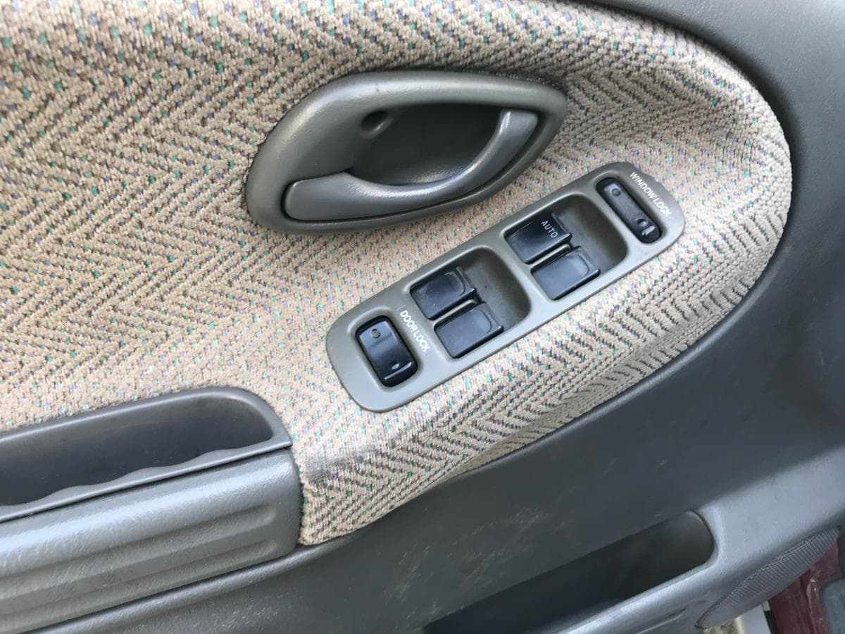 Suzuki Grand Vitara 2.0 · Ano 1998 — imagen 9