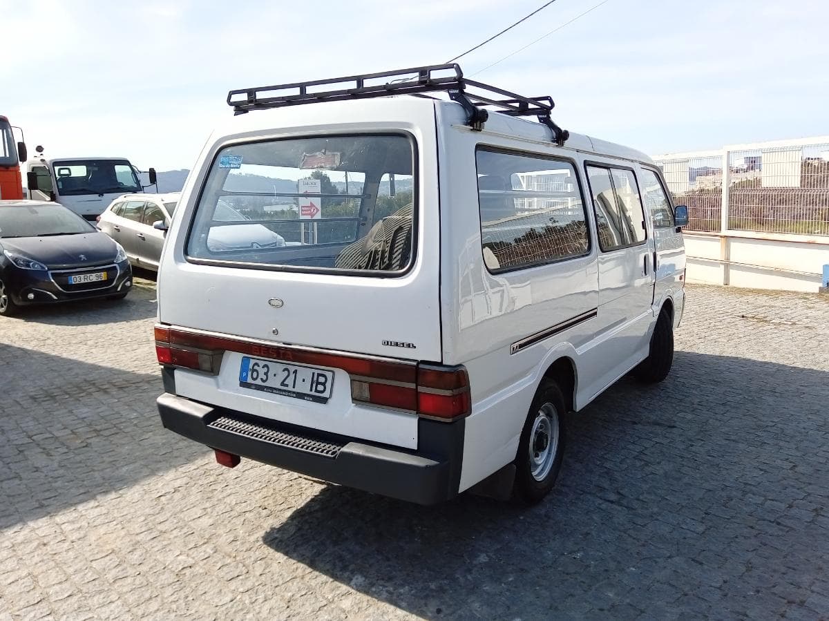 Kia Besta 2.2D · Ano 1997 — imagen 6