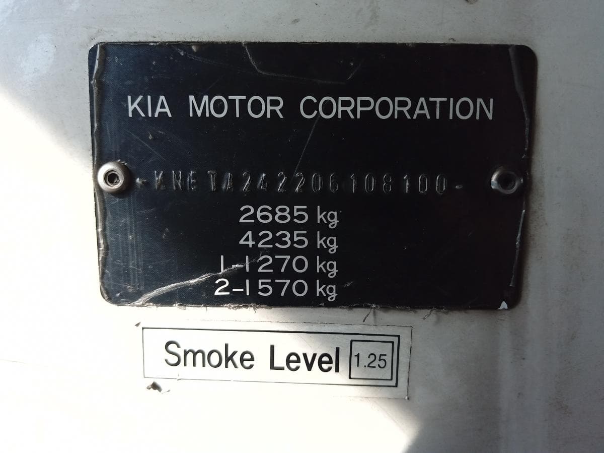Kia Besta 2.2D · Ano 1997 — imagen 7
