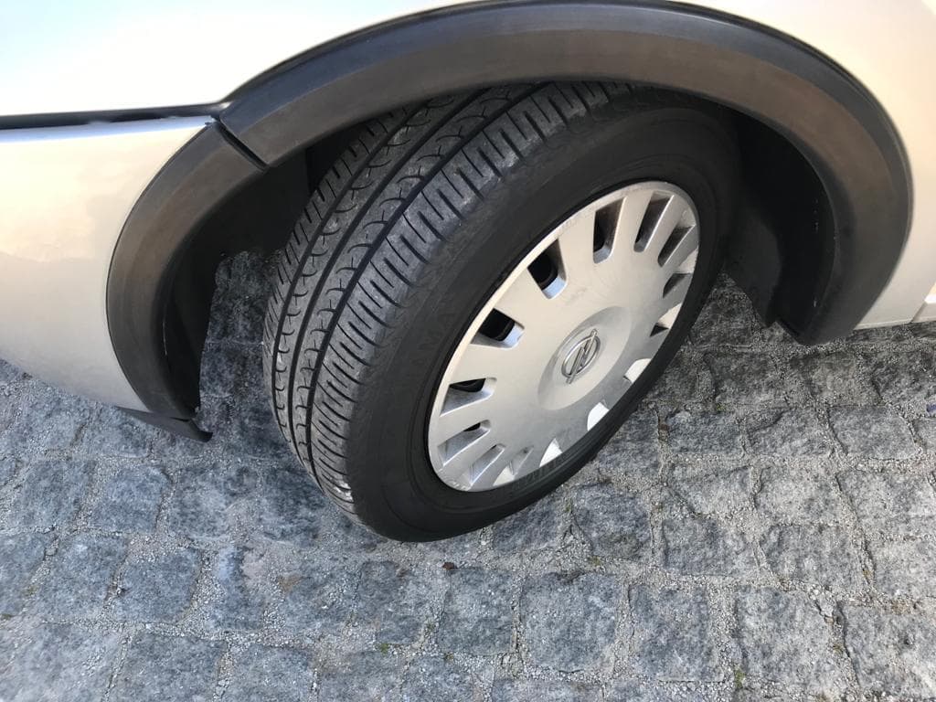Opel Corsa C 1.2 · Ano 2001 — image 7