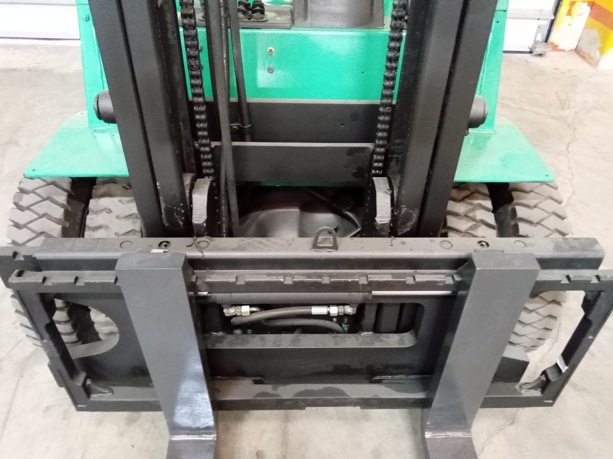 Empilhador Mitsubishi · 3,5Toneladas — imagem 7