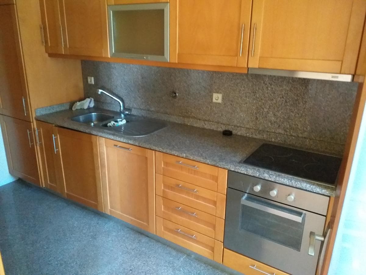 Apartamento T1 + Lugar de Garagem + Arrumos · Matosinhos — imagem 3
