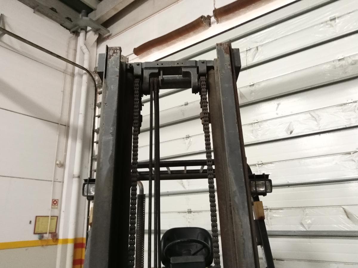 Empilhador Daewoo D40 S — imagen 5
