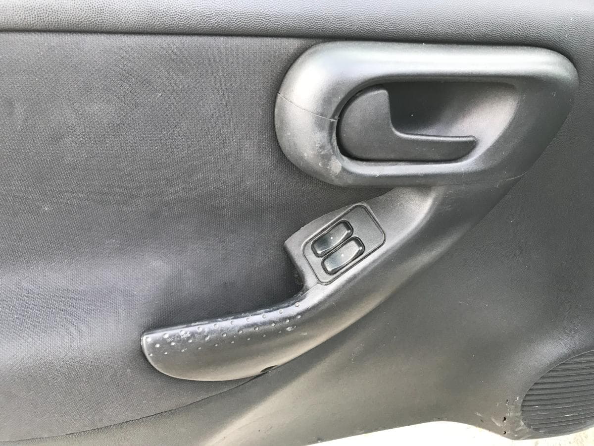 Opel Corsa 1.3 CDTI · Ano 2005 — imagem 13