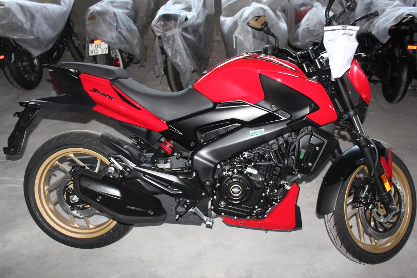 Bajaj Dominar D400 ABS