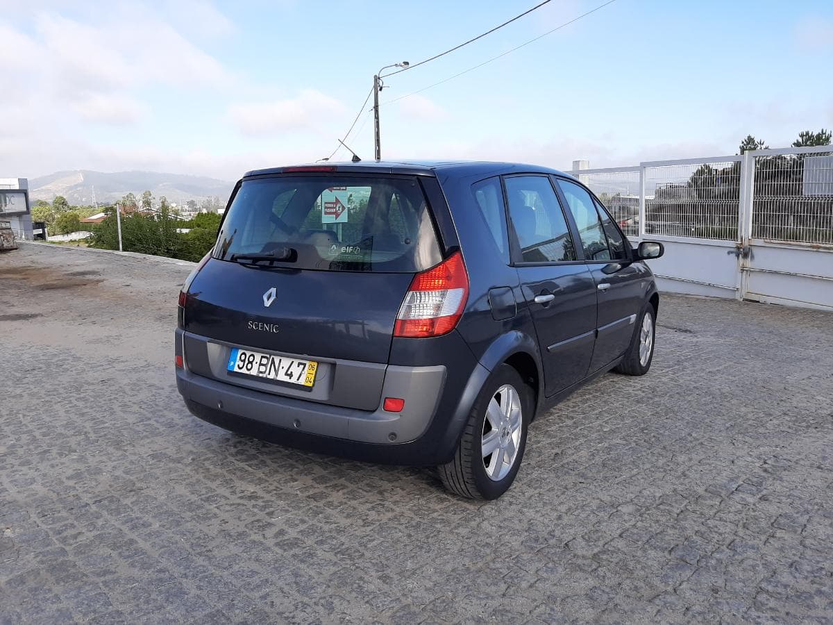 Renault Scénic 1.5 DCI · Ano 2006 — image 6
