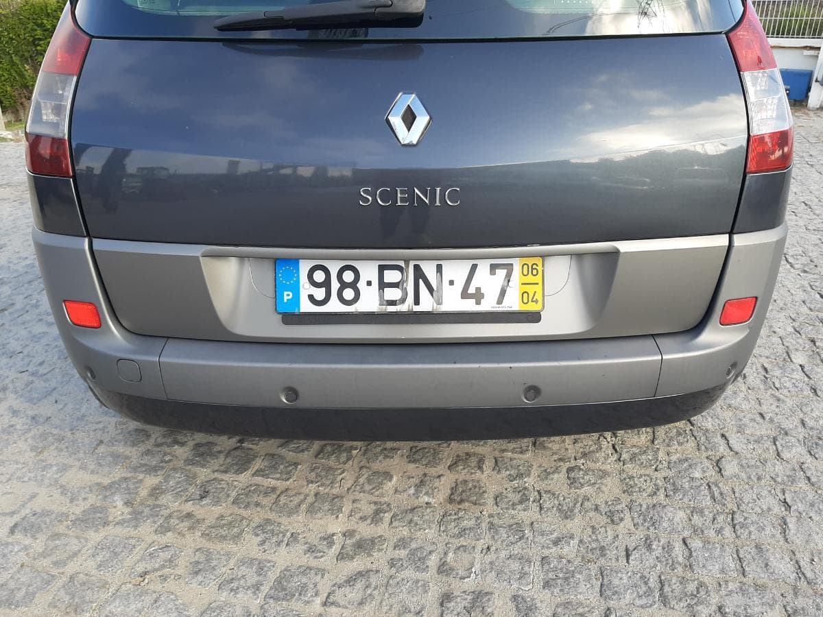 Renault Scénic 1.5 DCI · Ano 2006 — image 7