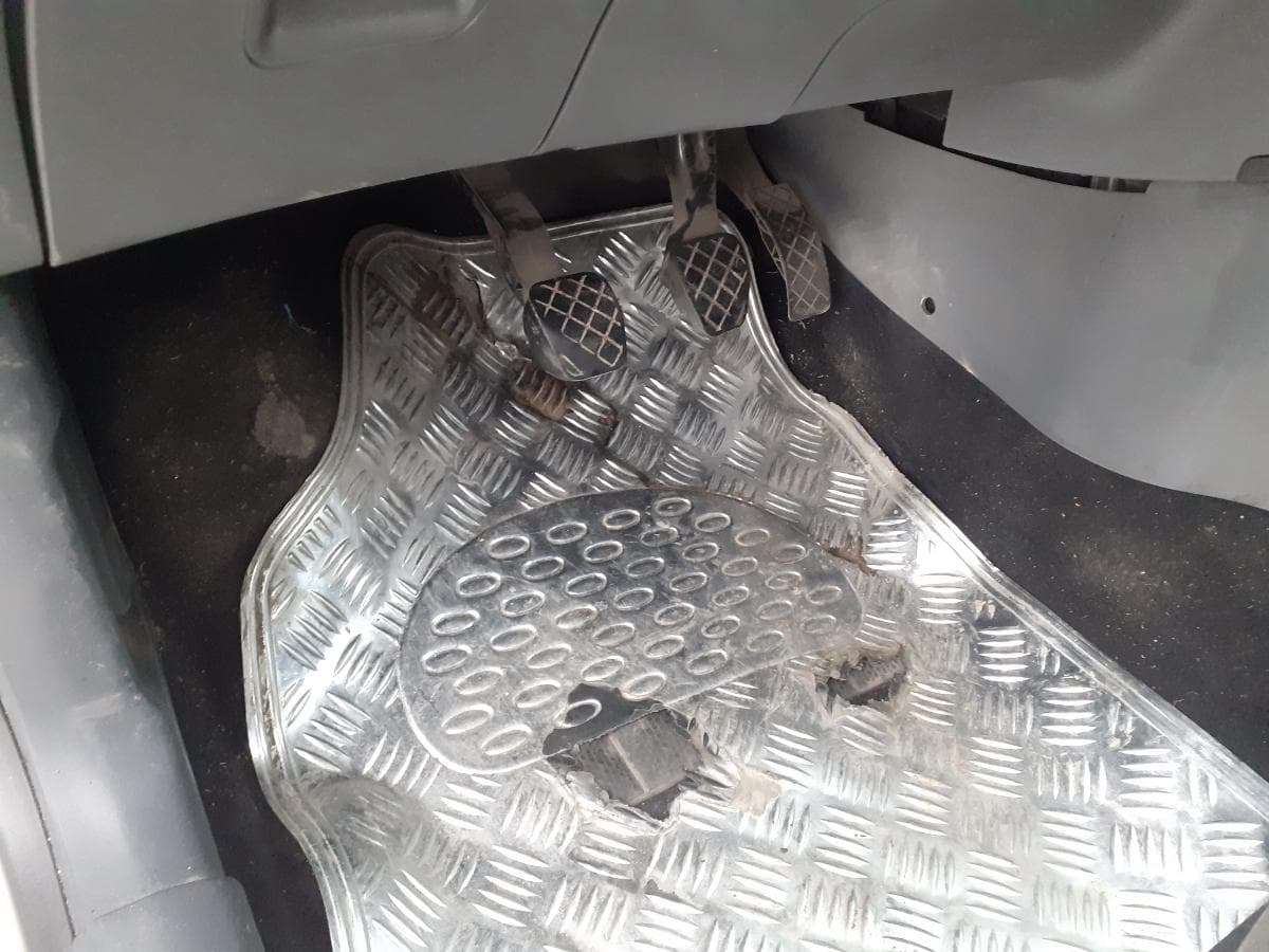 Seat Ibiza 1.4 TDI · Ano 2005 — image 27