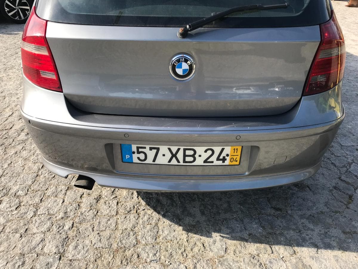 BMW 116D · Ano 2011 — image 7