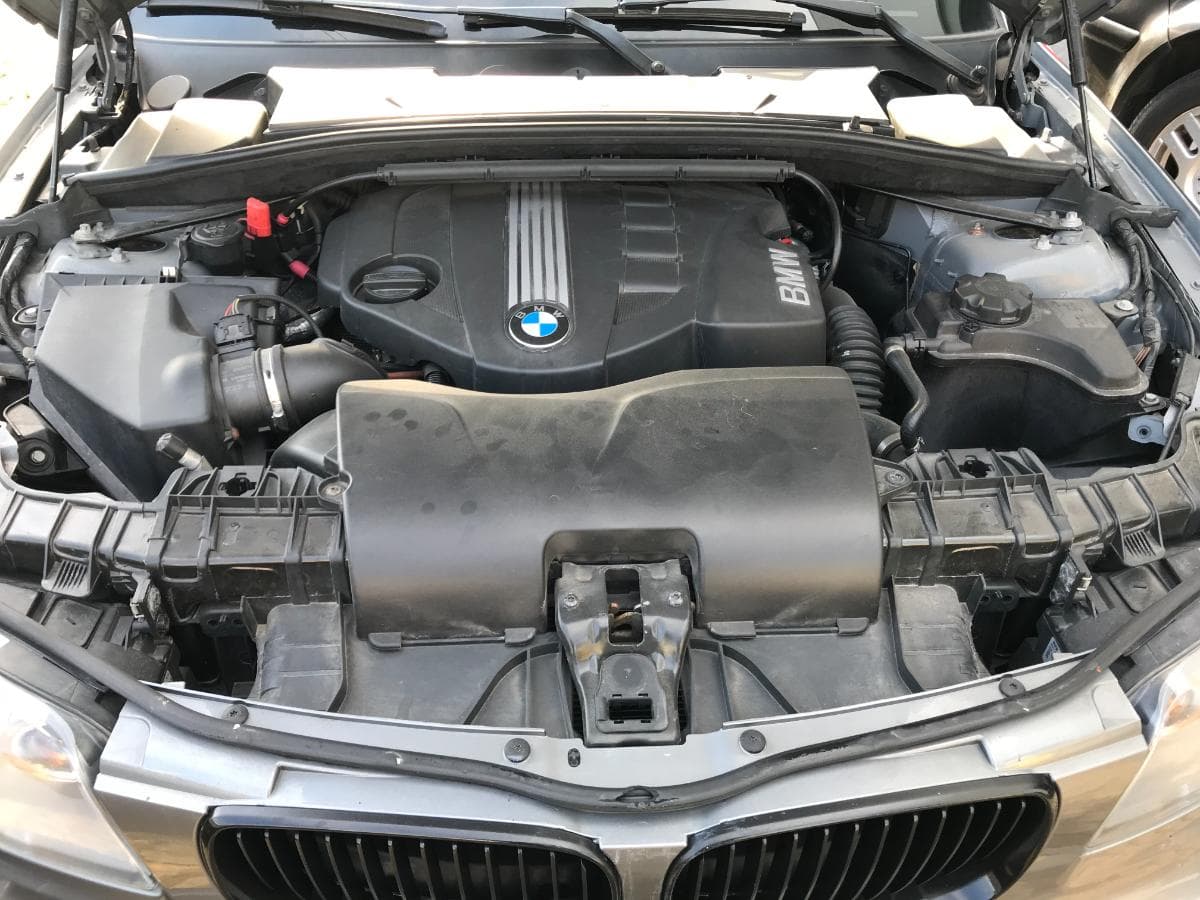 BMW 116D · Ano 2011 — image 9