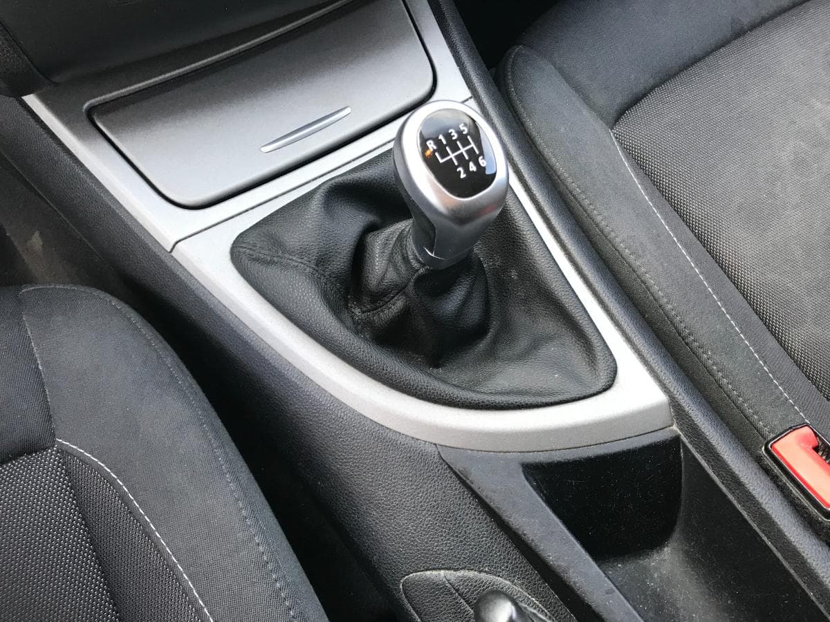 BMW 116D · Ano 2011 — image 27