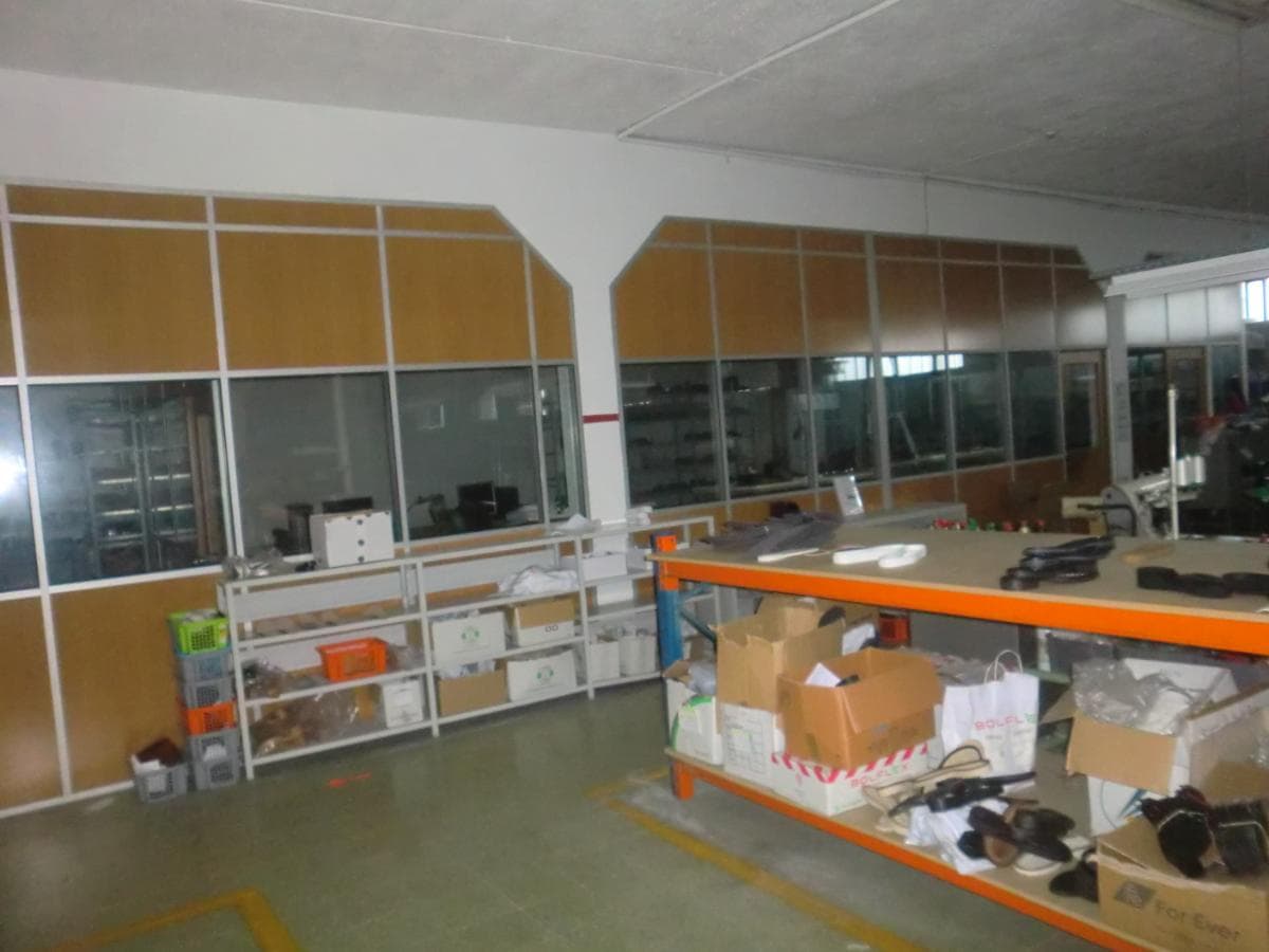 Armazéns Industriais · Felgueiras — imagem 21