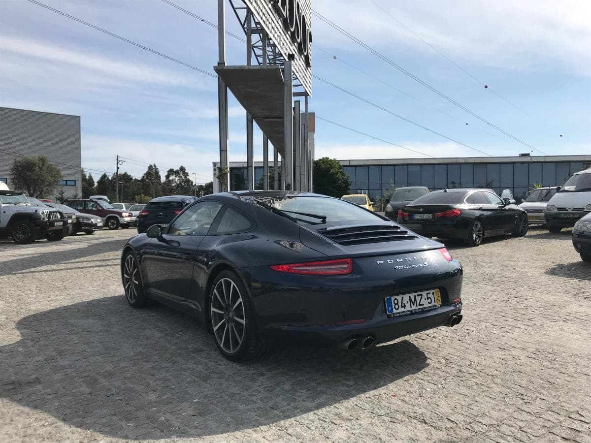 Porsche 911 Carrera S Coupé · Ano 2012 — image 4