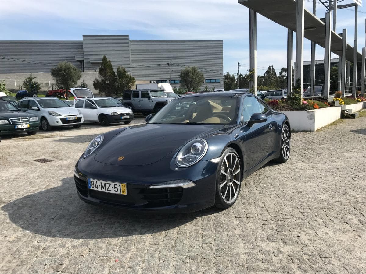 Porsche 911 Carrera S Coupé · Ano 2012 — image 3