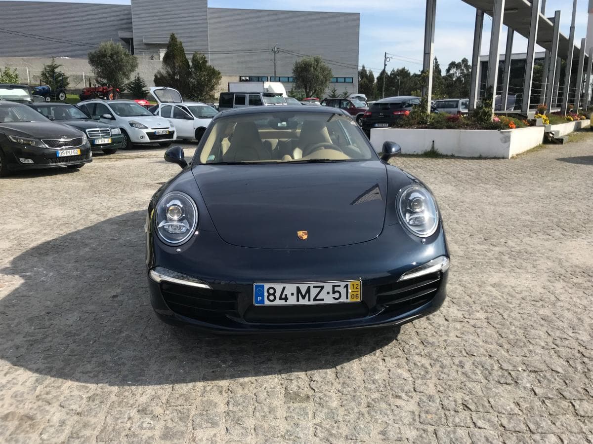 Porsche 911 Carrera S Coupé · Ano 2012 — image 2
