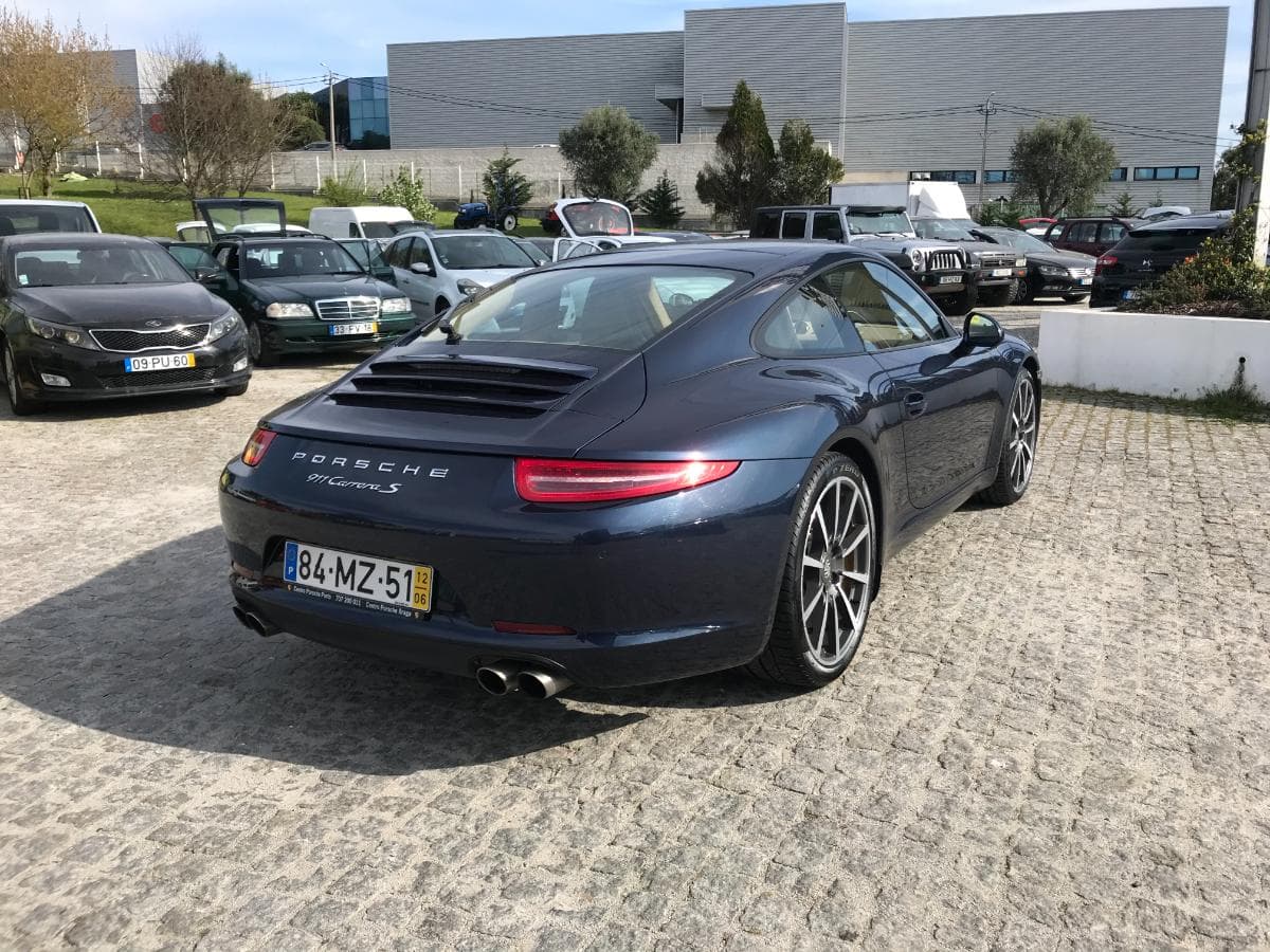 Porsche 911 Carrera S Coupé · Ano 2012 — image 6