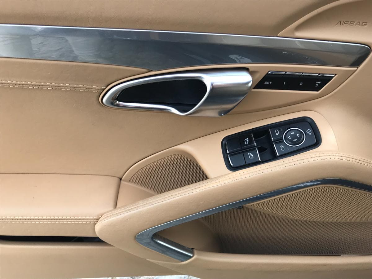 Porsche 911 Carrera S Coupé · Ano 2012 — image 18